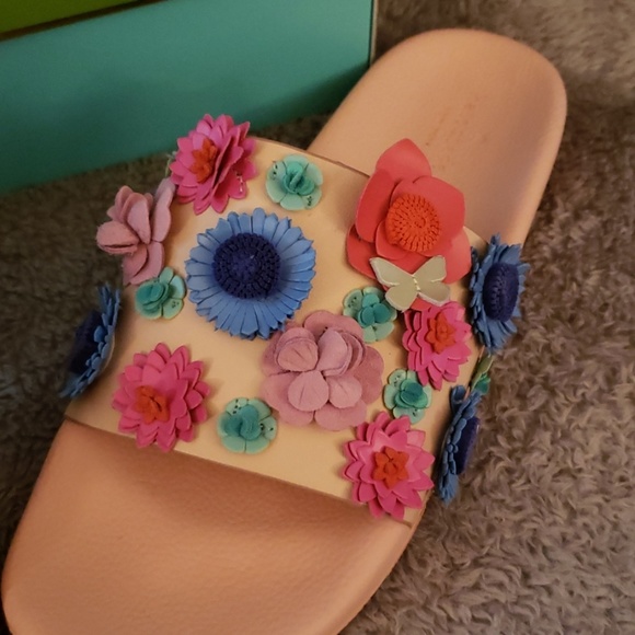 Never worn! Kate Spade 🌷🌺🦋 Pale Pink Sandals - Picture 4 of 5